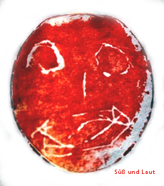 Das Logo des Podcasts ist ein rotes Gesicht, das mit einem Kartoffelstempel hergestellt wurde