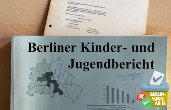 Der letzte Kinder- und Jugendbericht aus dem Jahr 2000, er ist vergilbt und abgegriffen.